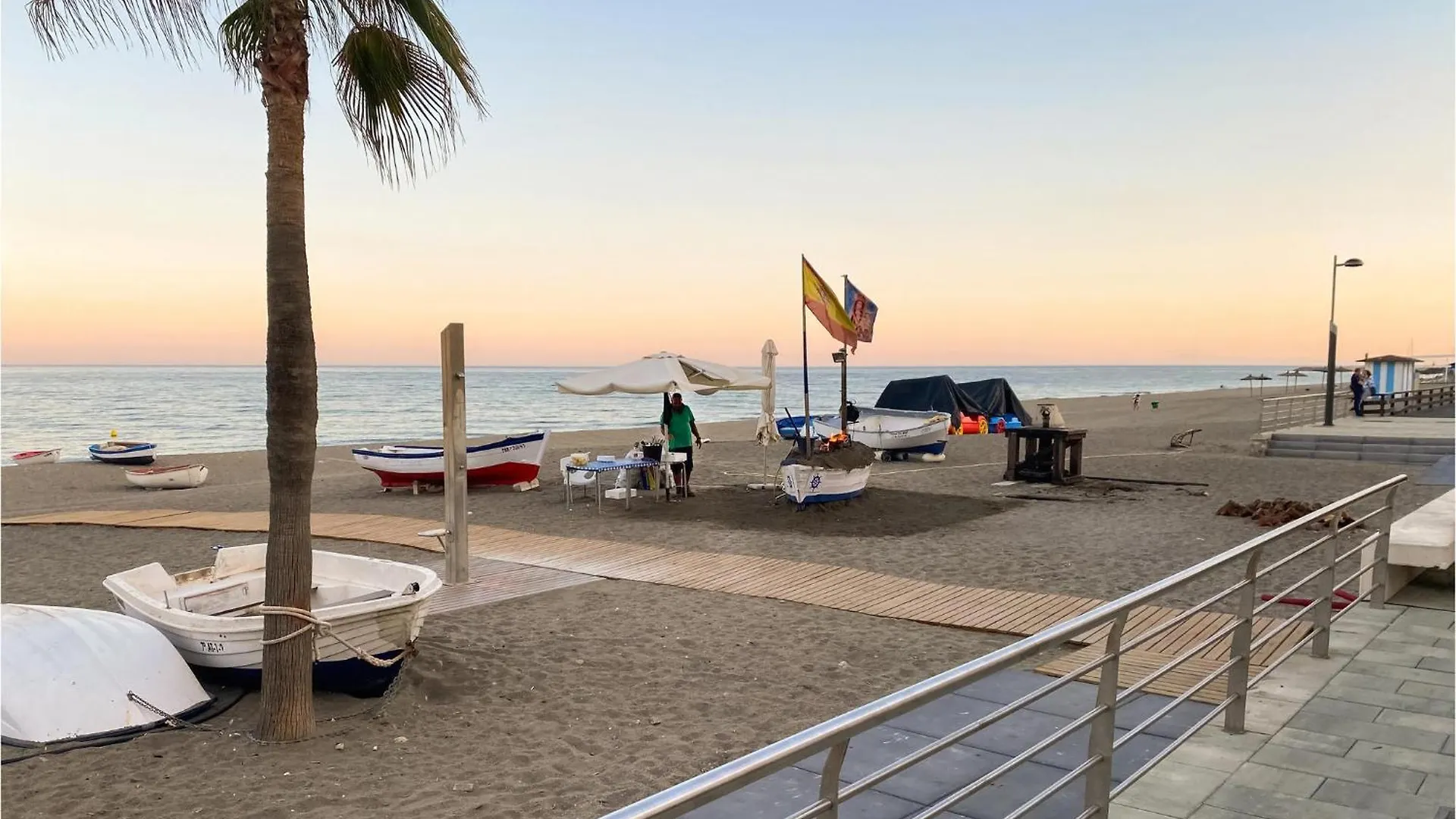 2 Bedroom Cozy Apartment In Sabinillas San Luis de Sabinillas Spanien